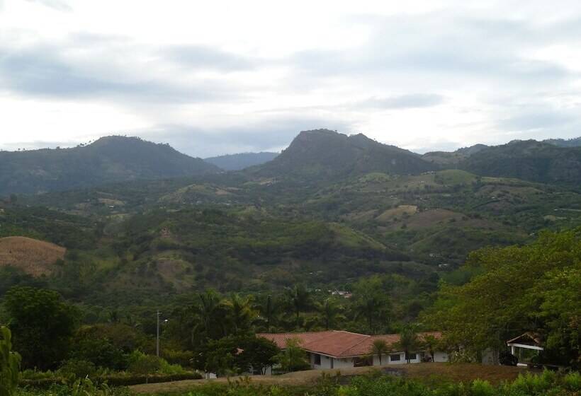 فندق Manati   Finca