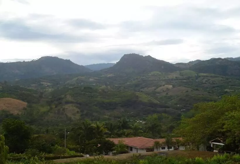 ホテル Manati   Finca