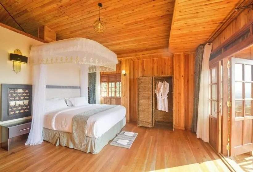 هتل Parkview Safari Lodge