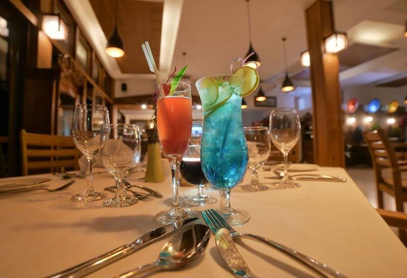 هتل Popa Garden Resort