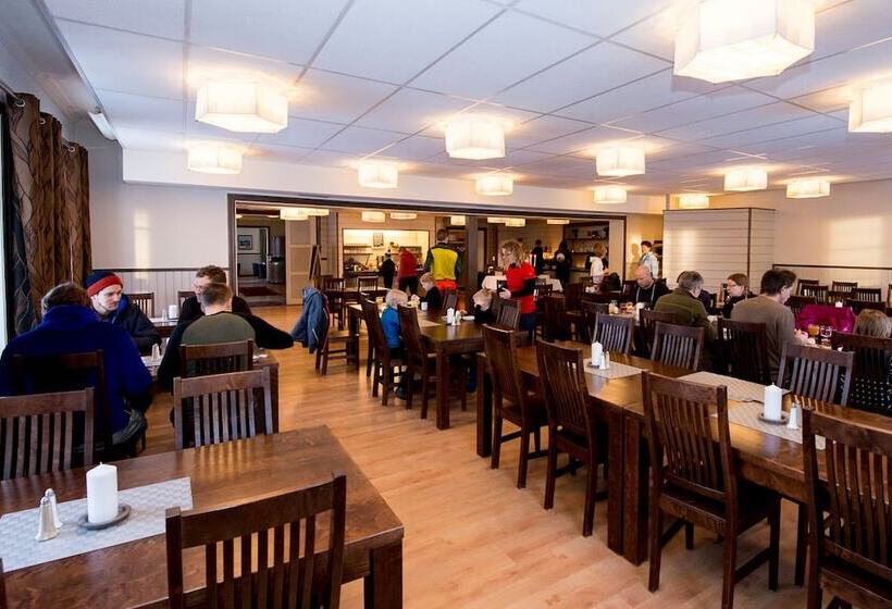 Otel Svanstein Lodge