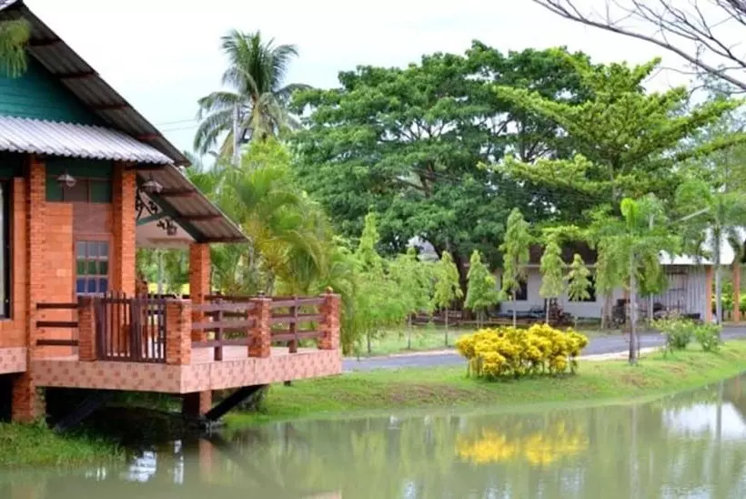 Hotelli The Grand Jamjuree Resort Lamphun