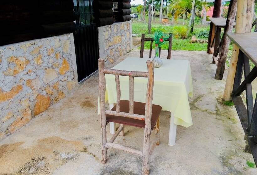 호텔 Y Cabañas Xanfari