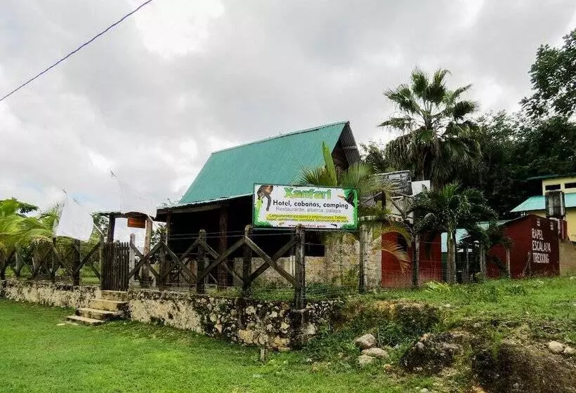 Hotelli Y Cabañas Xanfari