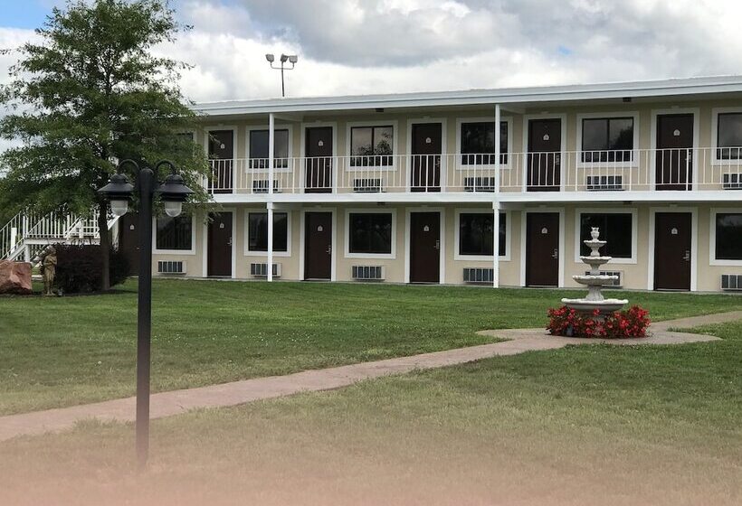 מוטל Garden Inn Truck Plaza