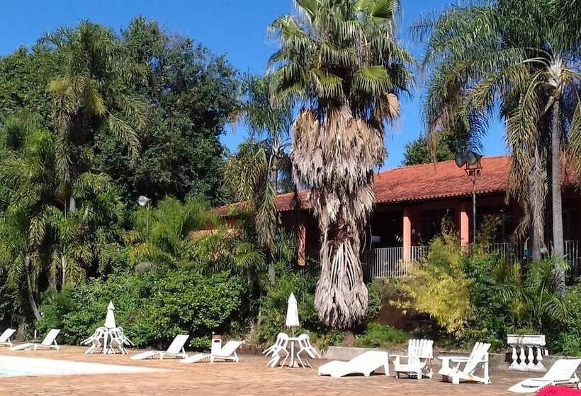 モーテル Pousada Hipica Barão