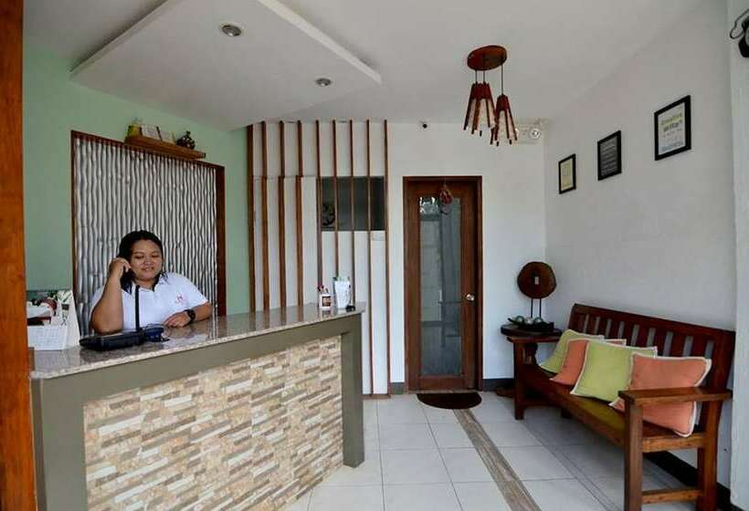 بنسيون Highway To H Inn Danao