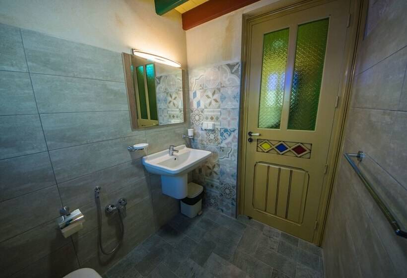 بنسيون Manaret Kerkennah