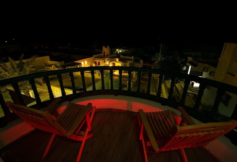 بنسيون Manaret Kerkennah