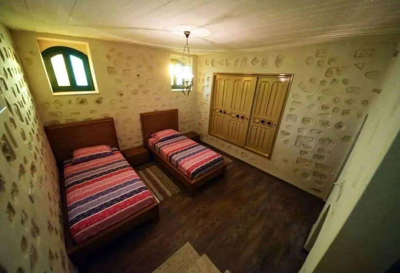 Majatalo Manaret Kerkennah