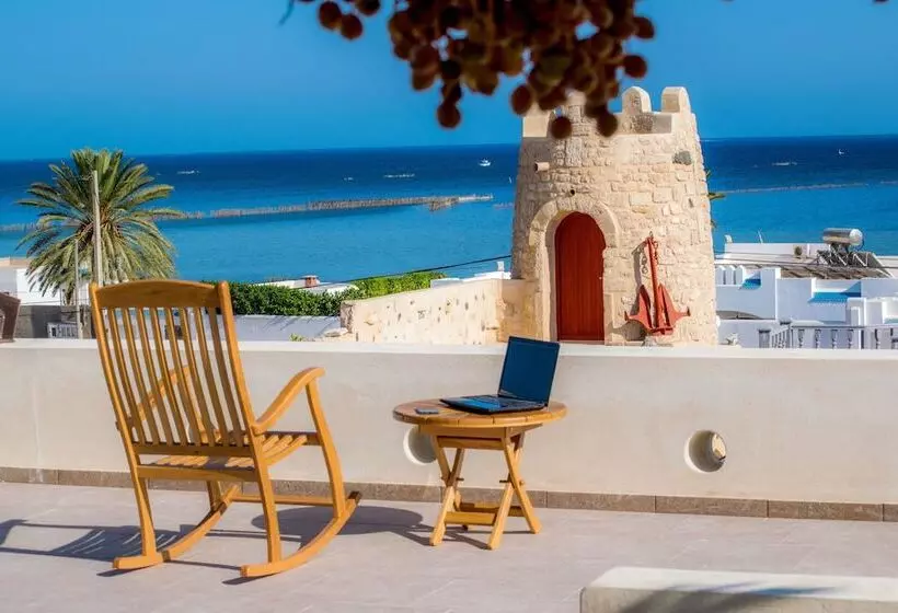 Majatalo Manaret Kerkennah