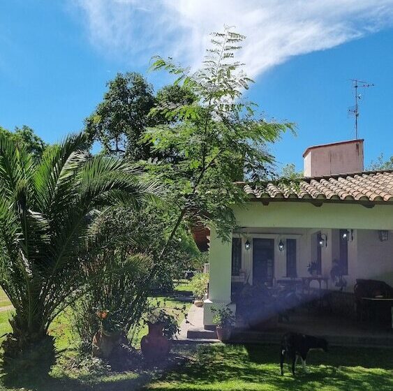 پانسیون Posada El Prado