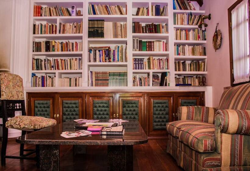 پانسیون Posada El Prado