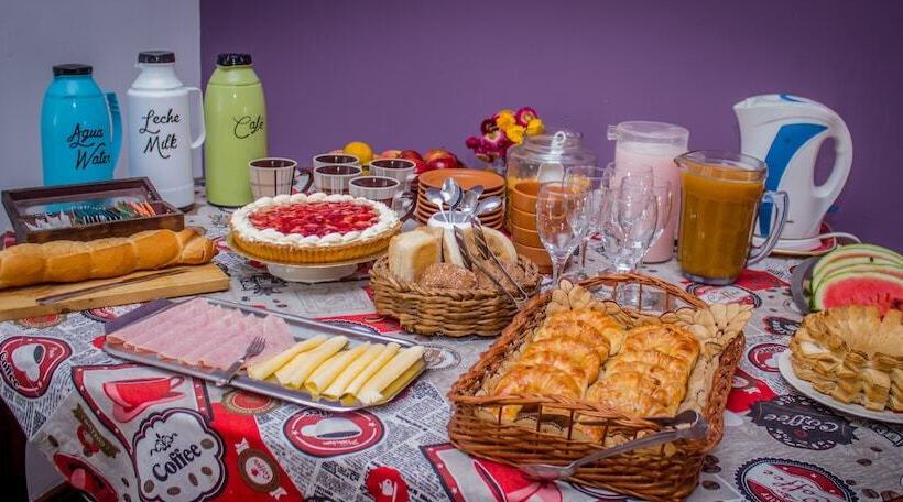 پانسیون Posada El Prado