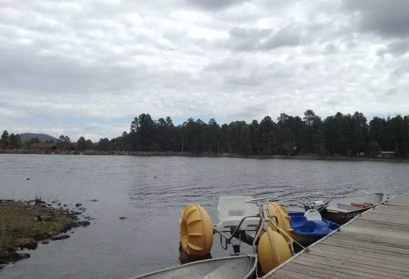 Rainbow S End Resort On Rainbow Lake