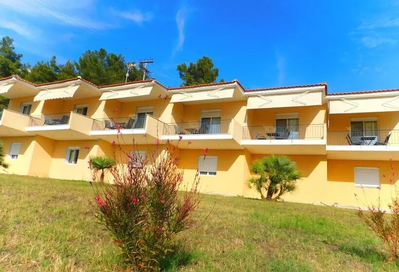 Red Coral Apartments