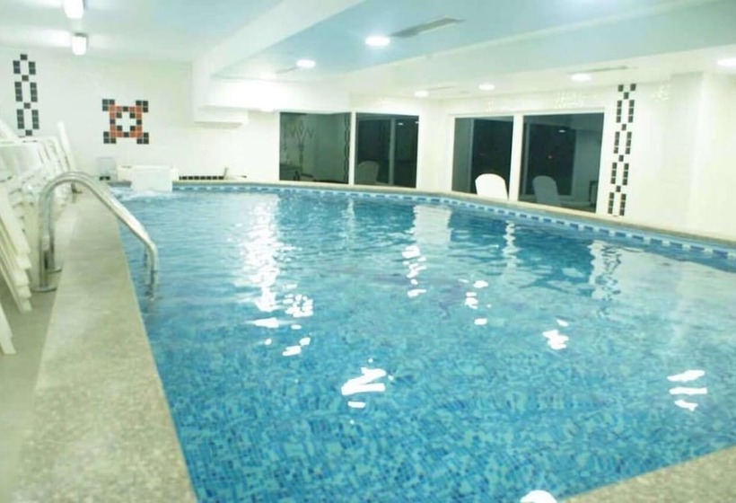 Savanna Empire Hotel And Resort Spa