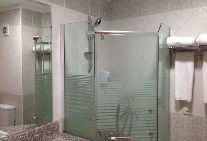 Savanna Empire Hotel And Resort Spa