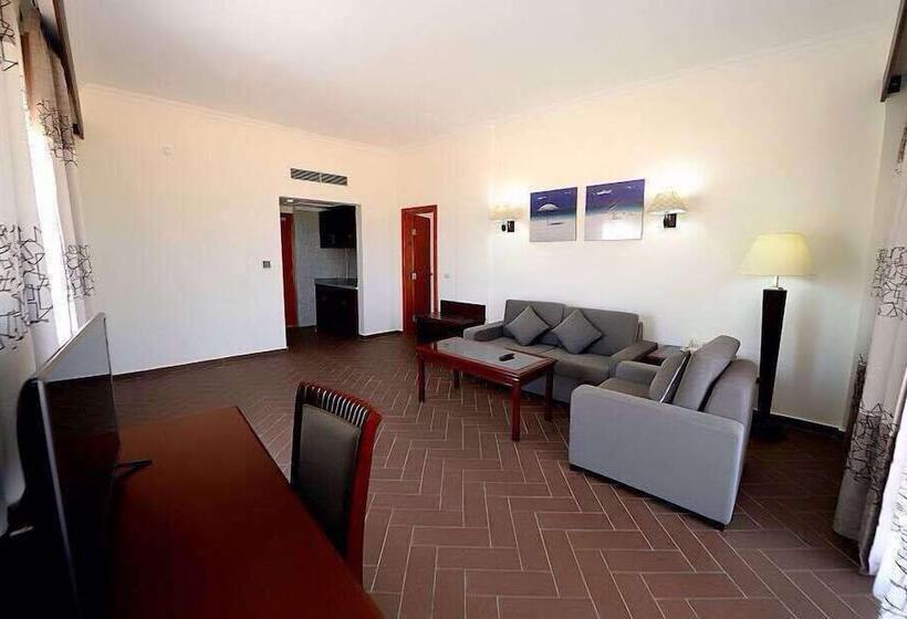 Savanna Empire Hotel And Resort Spa