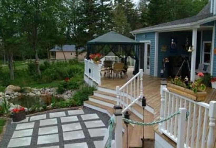 Sea Parrot Ocean View Resort