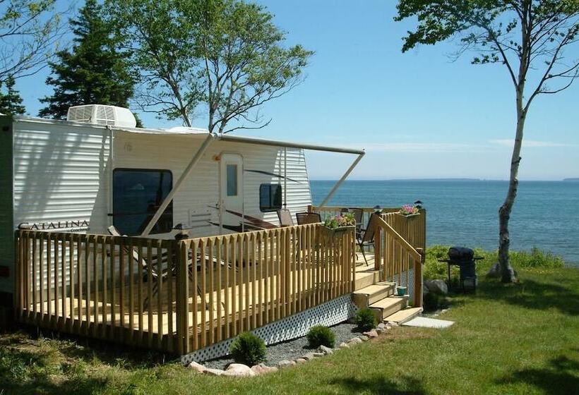 Sea Parrot Ocean View Resort