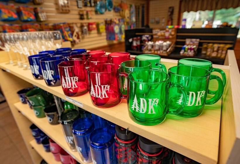 Sun Retreats Adirondack Gateway