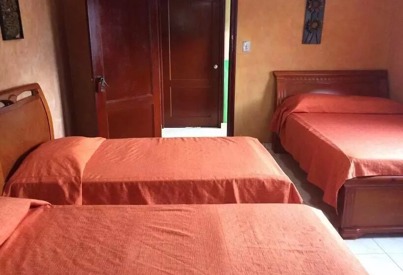 Canal Inn B&b Panama