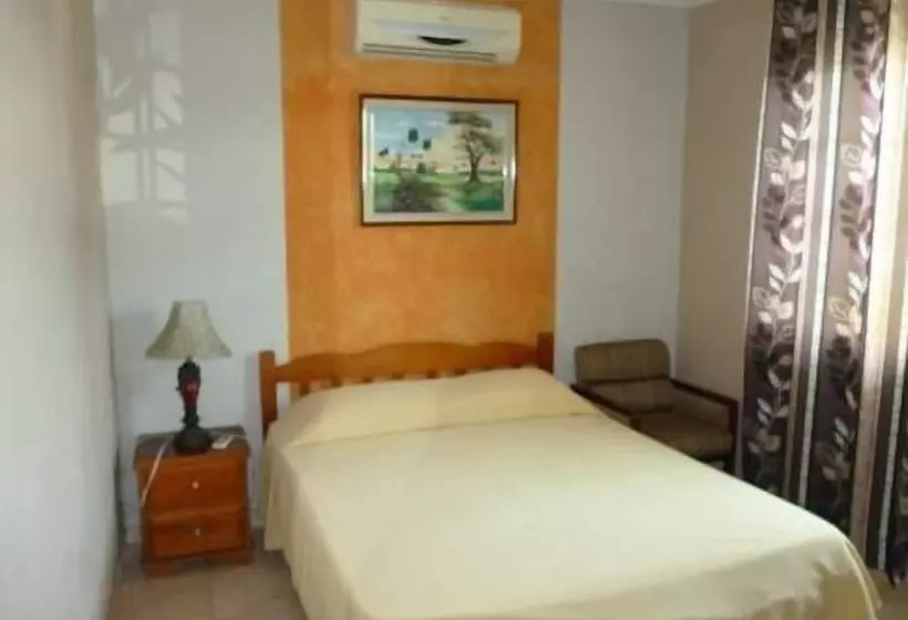 Canal Inn B&b Panama