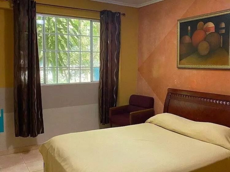 Canal Inn B&b Panama