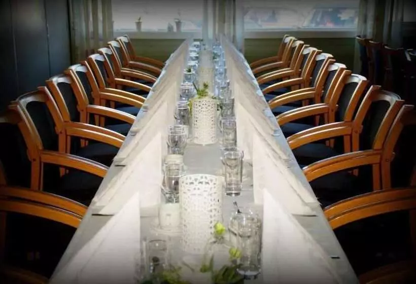 Frich S Hotell Og Spiseri Alvdal