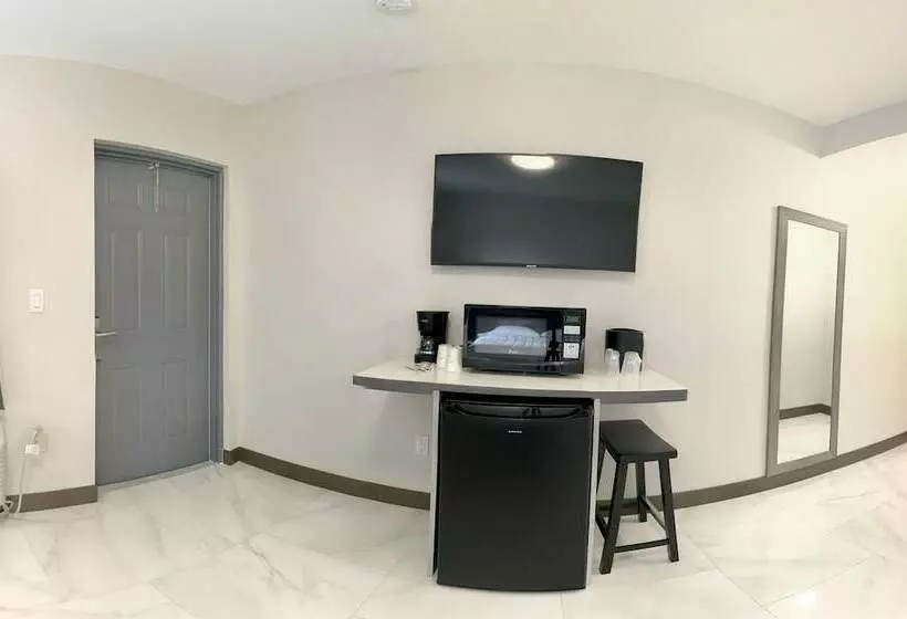 Hialeah Airport Motel