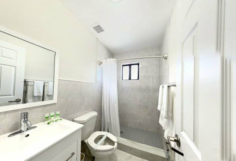 Hialeah Airport Motel