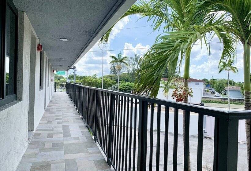 Hialeah Airport Motel