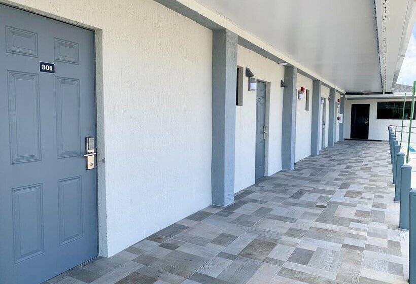 Hialeah Airport Motel