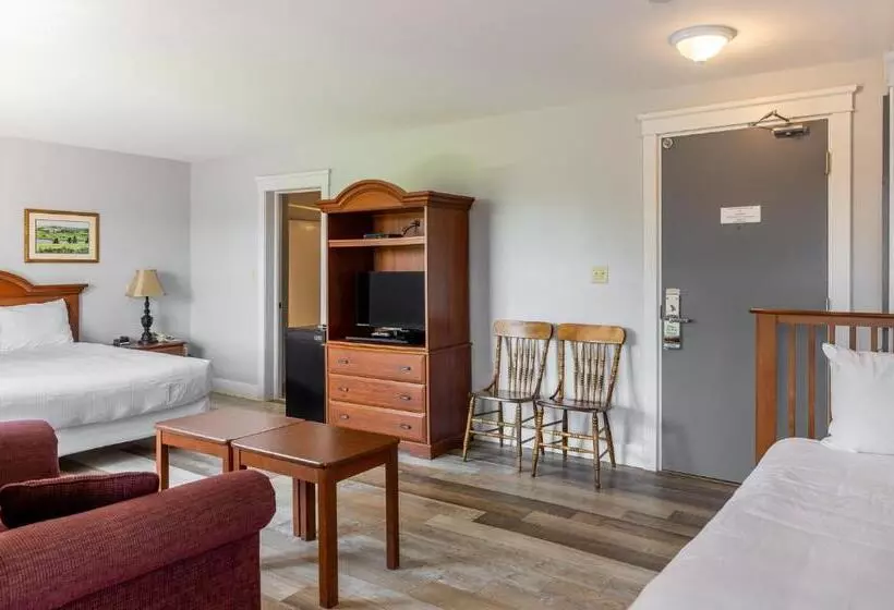 Hotelli Inn At The Pier