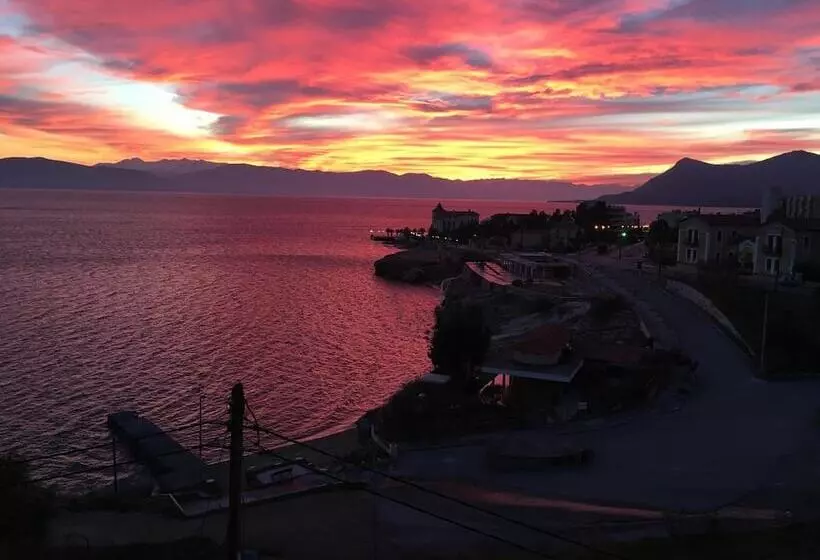 ホテル Lydia Apartments