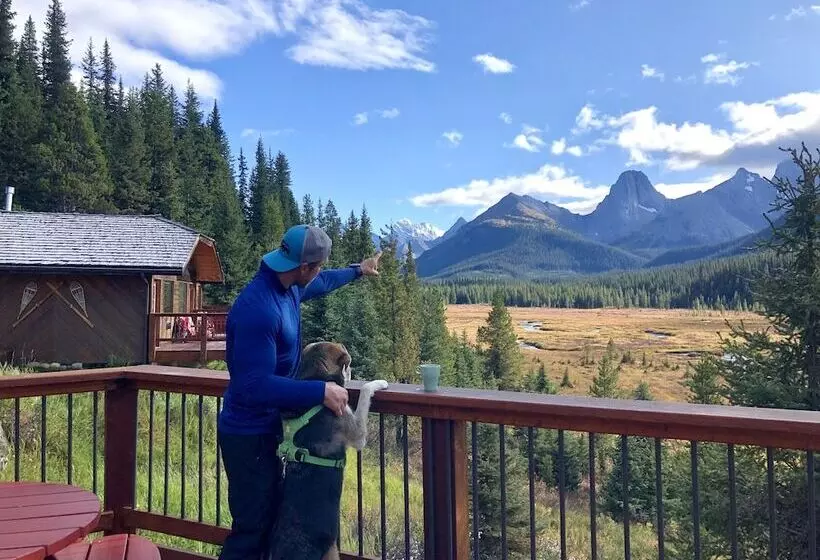 Hotelli Mount Engadine Lodge