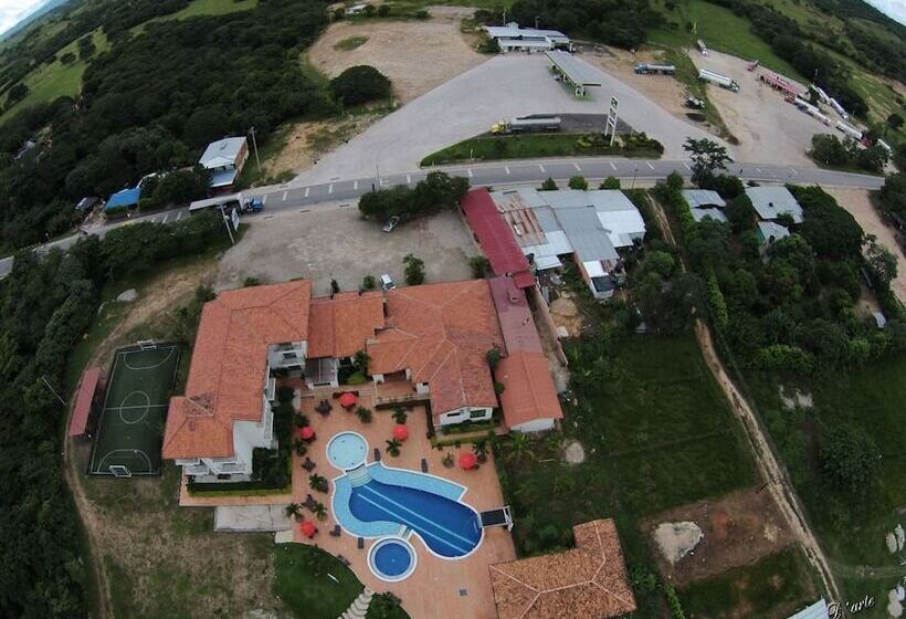 ホテル Parador El Guafal