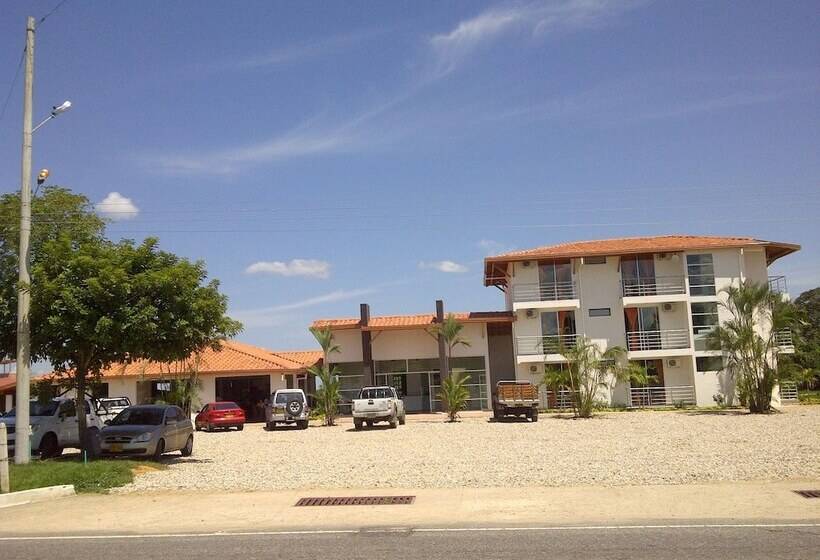 ホテル Parador El Guafal