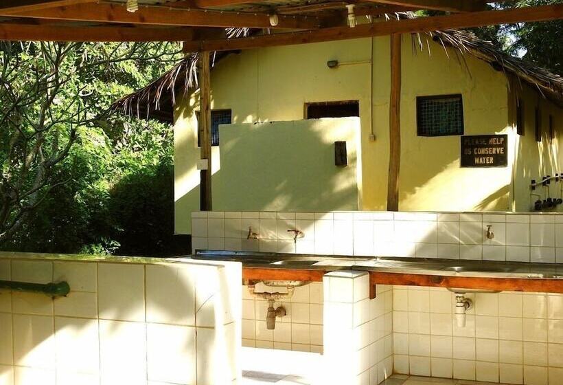 هتل Peponi Beach Resort