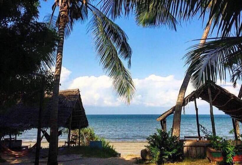 هتل Peponi Beach Resort