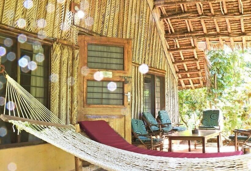 هتل Peponi Beach Resort