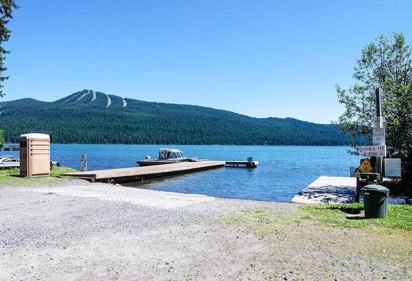 酒店 Shelter Cove Resort & Marina