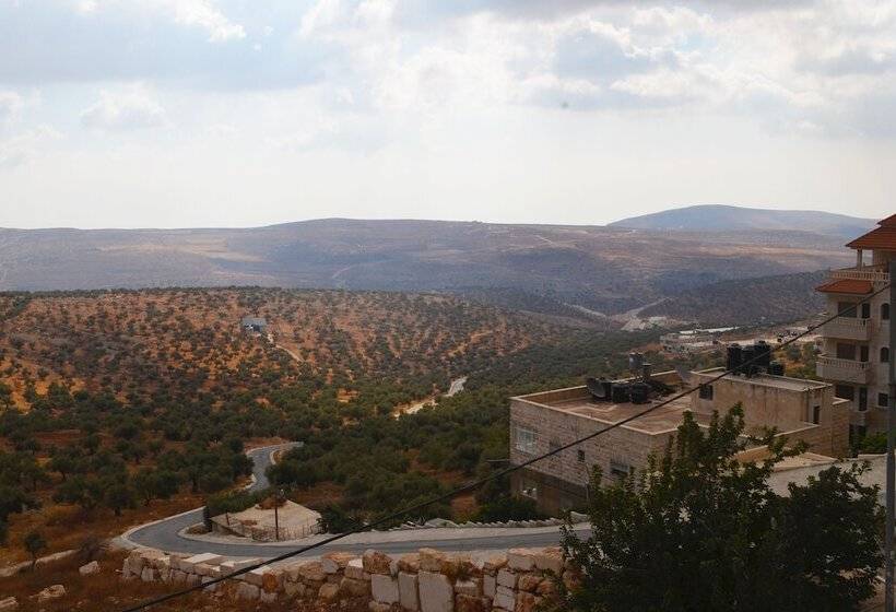 هتل Taybeh Golden