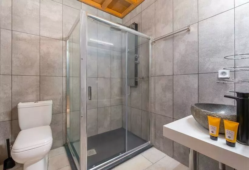 Hotelli Vip Chalet 4 Seasons