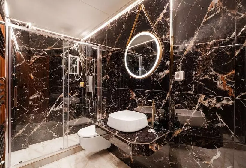 Hotelli Vip Chalet 4 Seasons