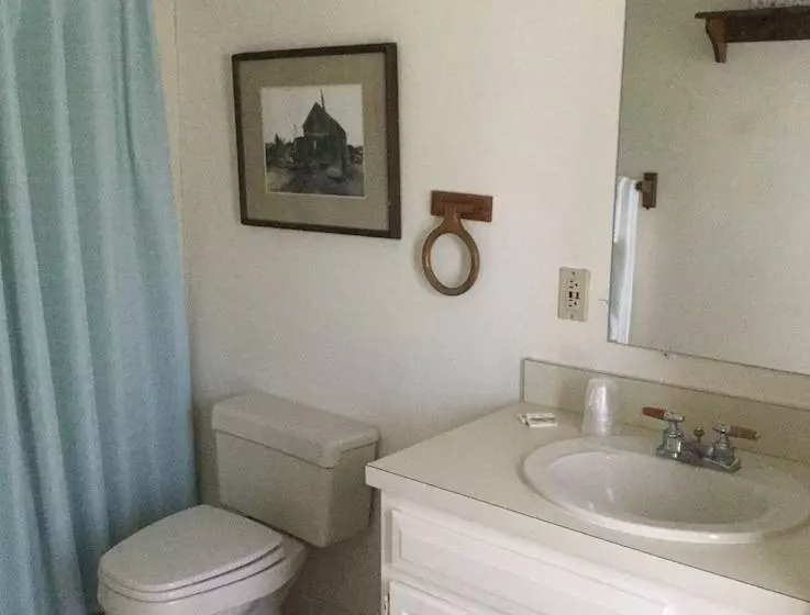 Hunters Grille And Tap At The Grafton Inn