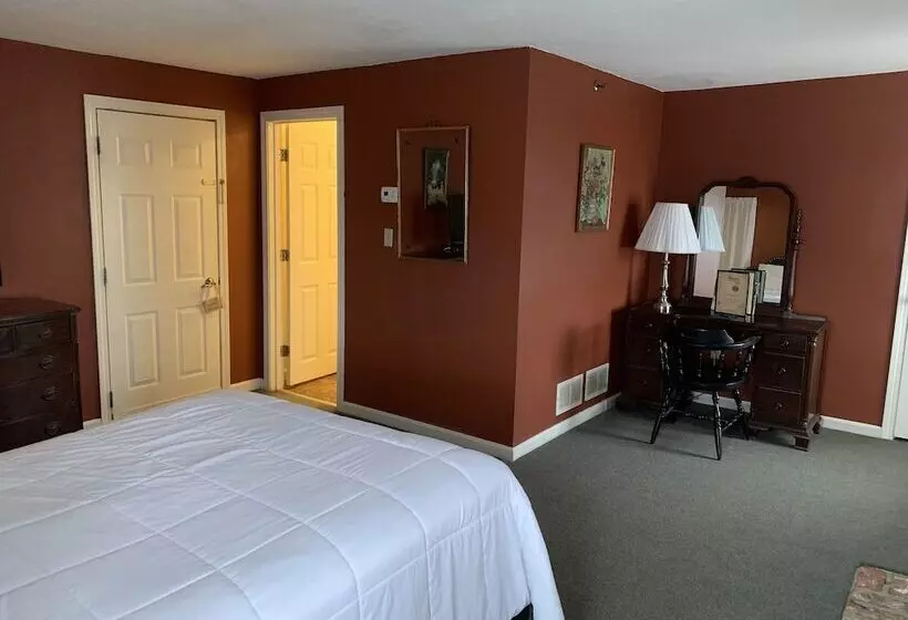 Hunters Grille And Tap At The Grafton Inn