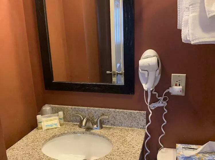 Hunters Grille And Tap At The Grafton Inn