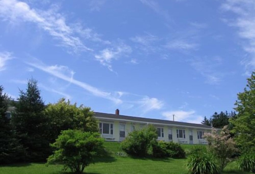 Joyce S Motel & Cottages